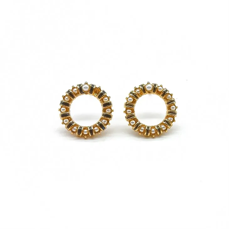 Deheb Pearl Huggie Hoop Earring
