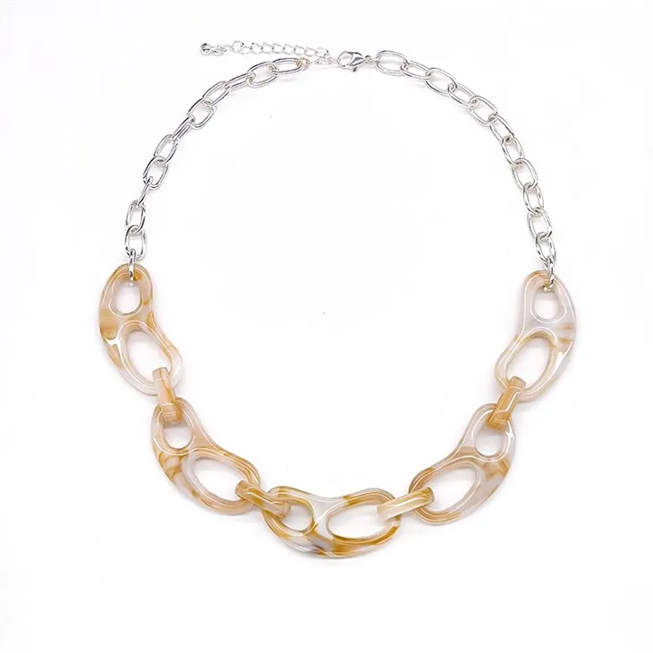 Ġiżirana Bold tal-fidda