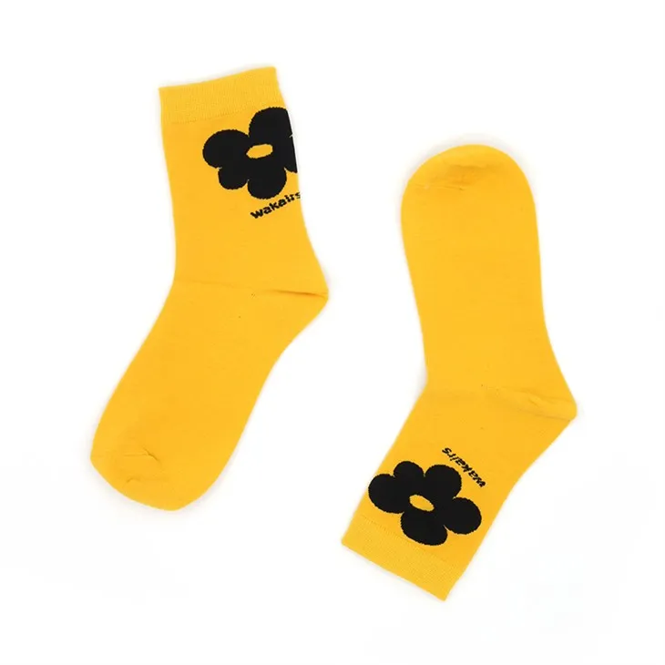 Kalzetti tan-nylon stampati isfar